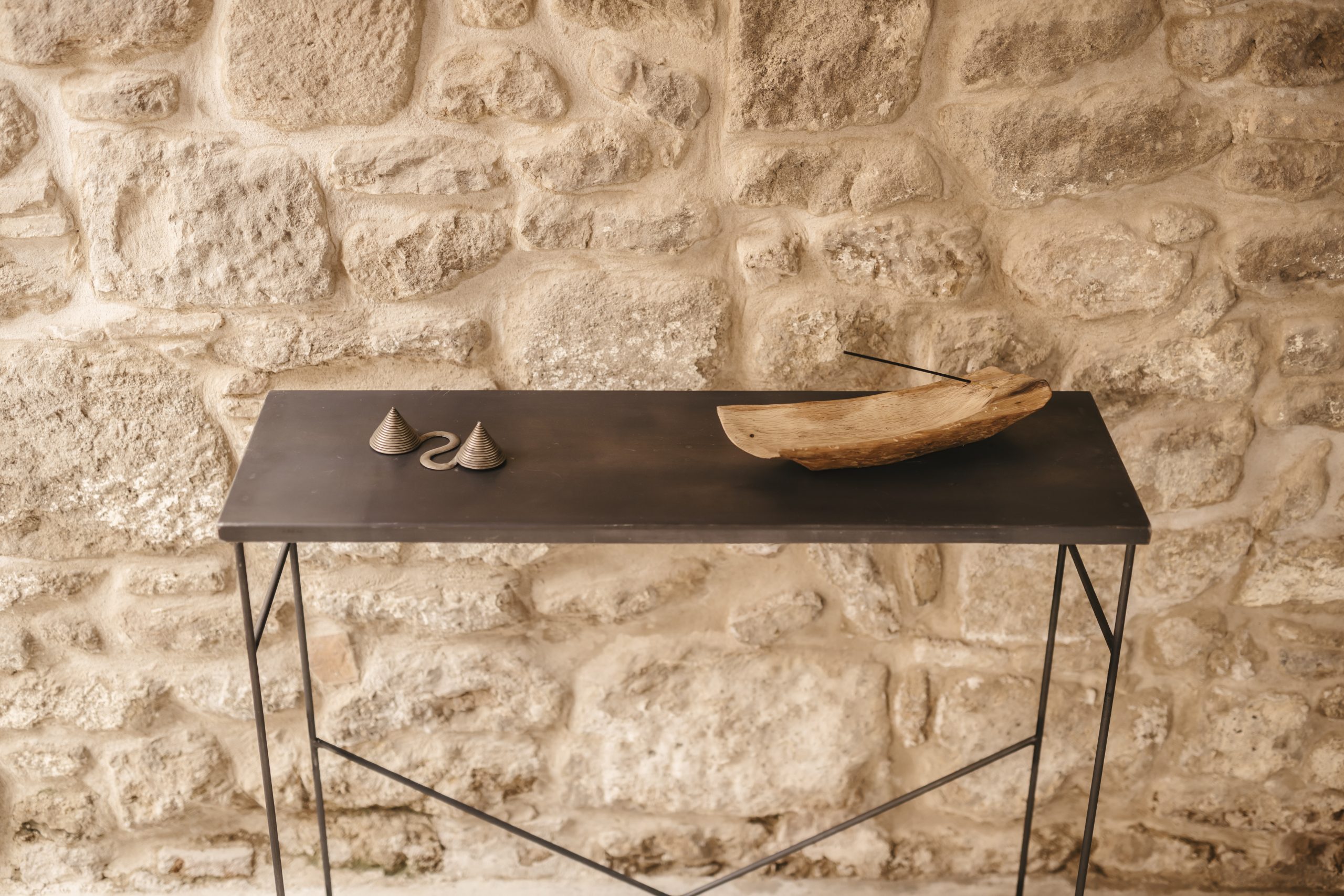 Consola artesanal Banco artesanal de metal y madera